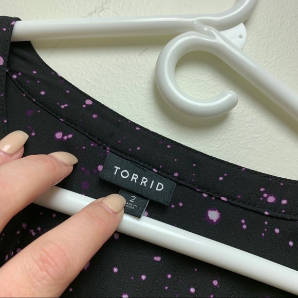 Torrid Black Galaxy Georgette Pullover Blouse - Picture 7 of 11